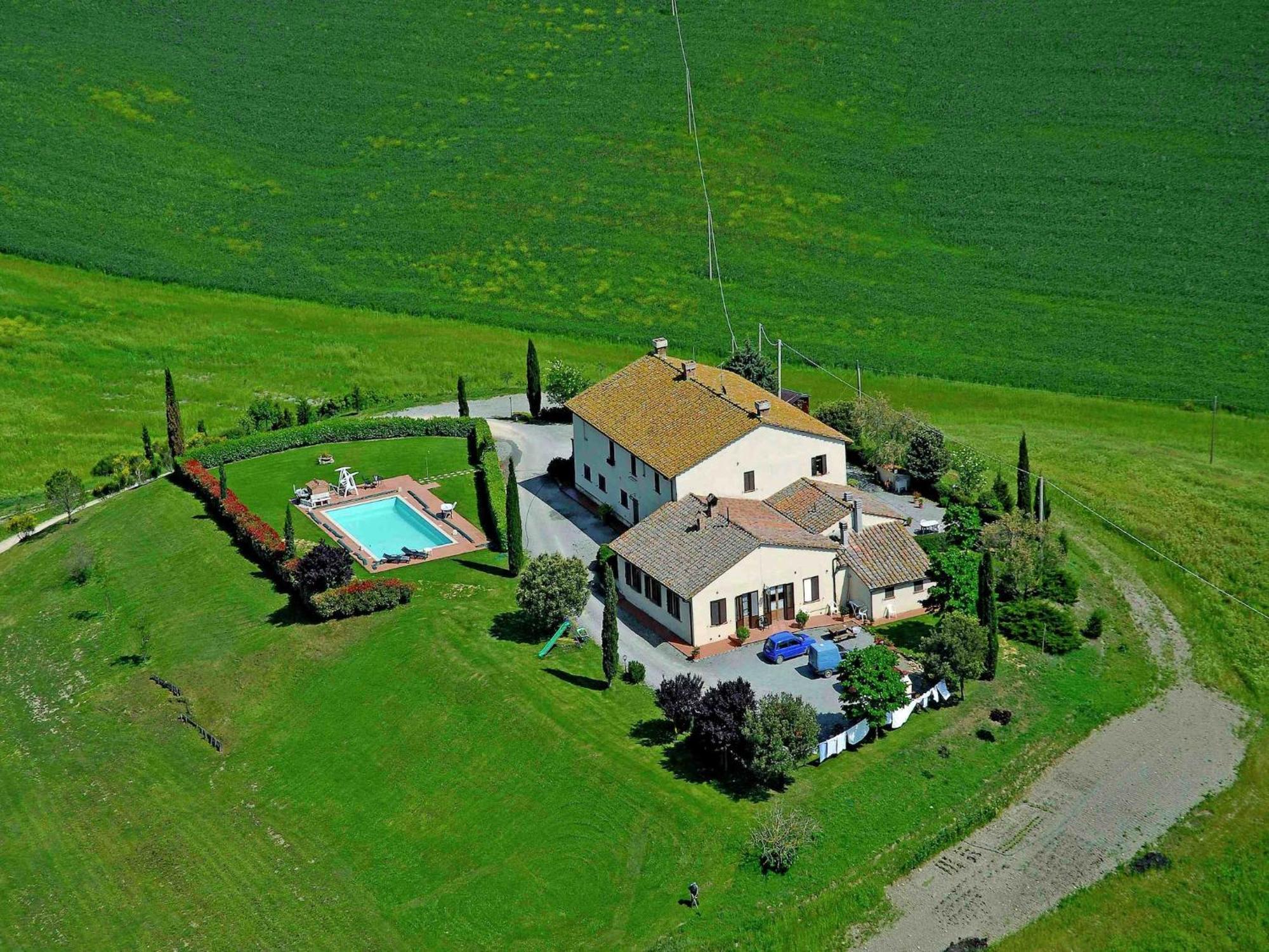 Modern Farmhouse In Pienza With Pool Exterior photo